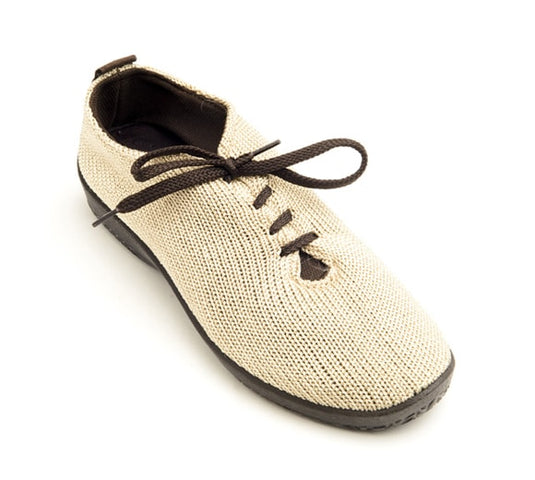 Arcopedico Women's LS Shocks Beige Arcopedico Women's LS Shocks Beige