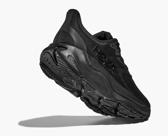 Hoka One One Women's Arahi 8 Sneaker Black/Black Hoka One One Women's Arahi 8 Sneaker Black/Black