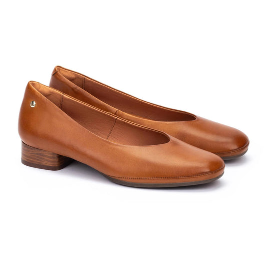 Pikolinos Women's UBEDA Wide fit heeled shoes Brandy