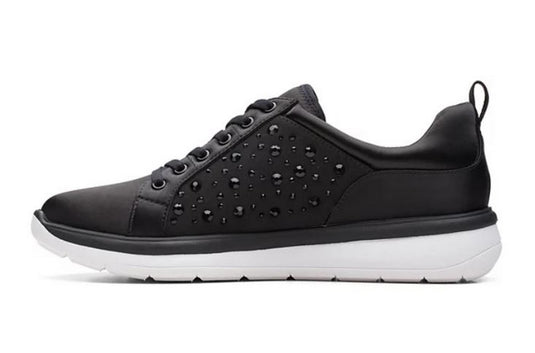Clarks Women's Ezera Ave Sneaker Black