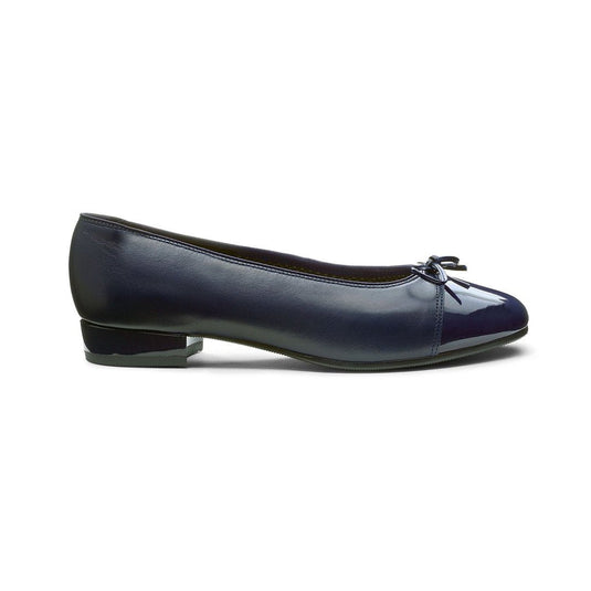 Ara Women's Bel ballerinas with block heel Navy Nappa/Patent Toe Ara Women's Bel ballerinas with block heel Navy Nappa/Patent Toe