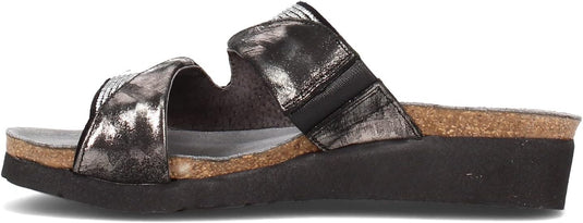 NAOT Women's Mila Sandal Black Micro W/Silver Rivets/Metallic Onyx Lthr