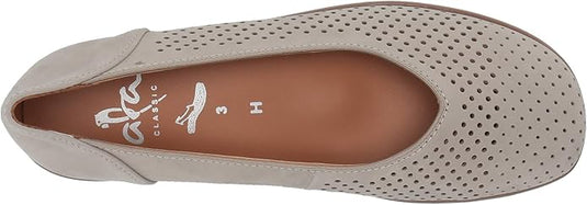 Ara Women's Avril slip-on Moon Nubuck Ara Women's Avril slip-on Moon Nubuck