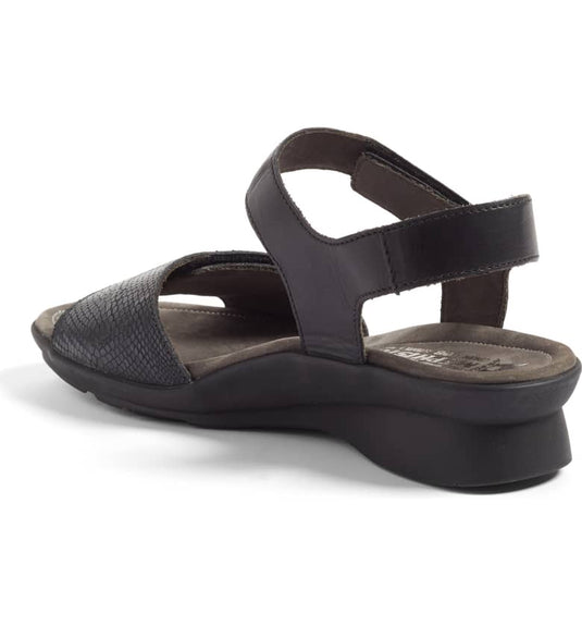 Mephisto Women's Pattie Flat Sandals Black Mephisto Women's Pattie Flat Sandals Black