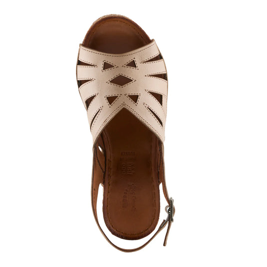 SPRING STEP WOMEN'S CATHY SANDALS BEIGE SPRING STEP WOMEN'S CATHY SANDALS BEIGE