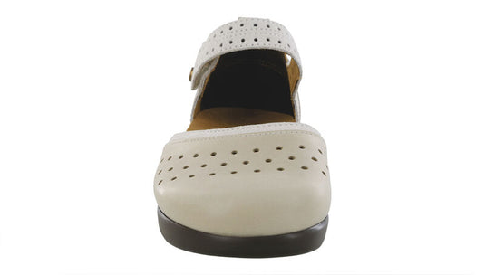 SAS Women's Eden Mary Jane Shoe Driftwood SAS Women's Eden Mary Jane Shoe Driftwood