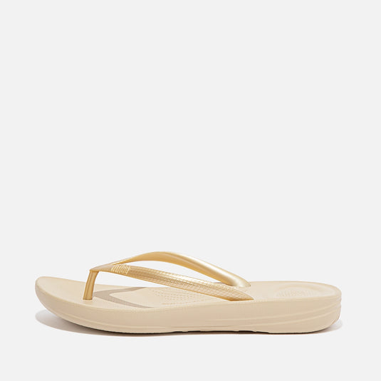 Fitflop iQUSHION Ergonomic Flip-Flops Gold Fitflop iQUSHION Ergonomic Flip-Flops Gold