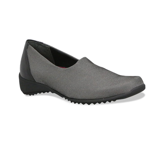 Munro Women's Traveler Grey Stretch Fabric Munro Women's Traveler Grey Stretch Fabric