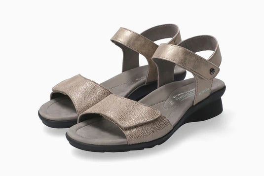 Mephisto Women's Pattie Flat Sandals Dark Taupe
