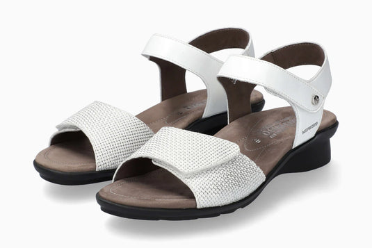 Mephisto Women's Pattie Flat Sandals White Ondina