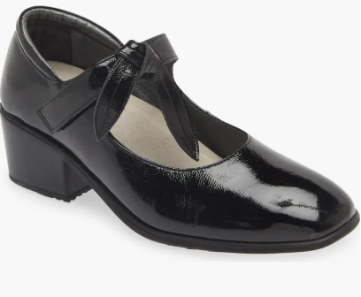 Naot Women's Nobility Black Patent