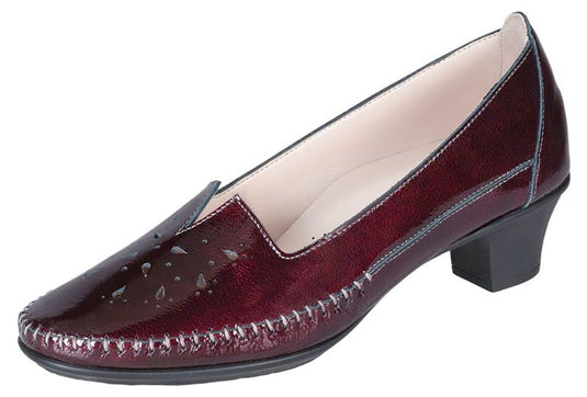 SAS Women's Sonyo V-Cut Pump Bordo SAS Women's Sonyo V-Cut Pump Bordo