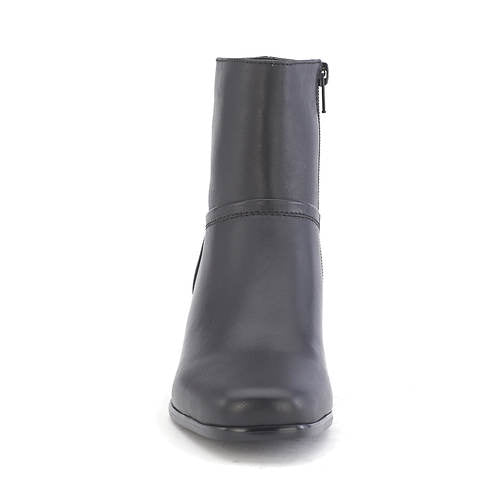 David Tate Women's Model Bootie Black Leather