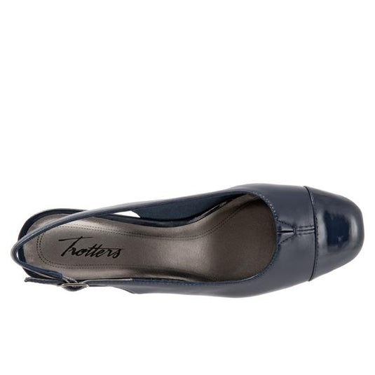 Trotters Women's Dea Slingback Sandals Navy Combo Trotters Women's Dea Slingback Sandals Navy Combo