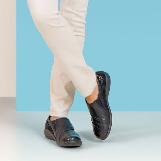 Aetrex Women's Karina Monk Strap Shoes Iron Aetrex Women's Karina Monk Strap Shoes Iron