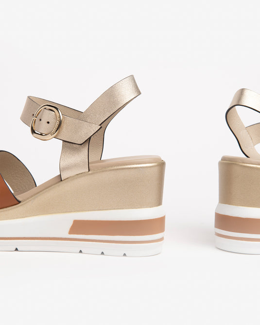 NeroGiardini Women's E218737D Wedge Cognac NeroGiardini Women's E218737D Wedge Cognac