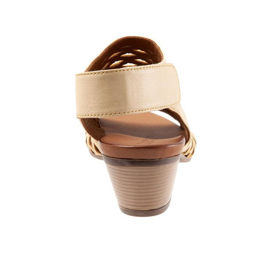 Bueno Women's Lacey Sling-Back Sandals Chick Bueno Women's Lacey Sling-Back Sandals Chick