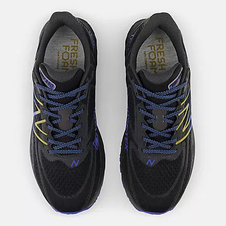 New Balance Men's Fresh Foam X 880v13 Black with Marine Blue New Balance Men's Fresh Foam X 880v13 Black with Marine Blue