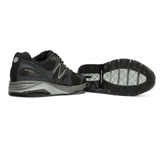 New Balance Men's 1540v2 Sneaker Black