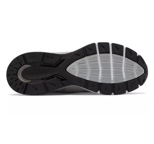 New Balance Men's 990v5 Black/White New Balance Men's 990v5 Black/White