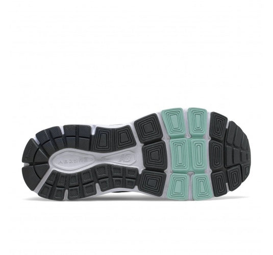New Balance Women's 840 v5 Sneaker Black New Balance Women's 840 v5 Sneaker Black