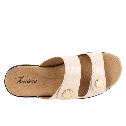 Trotters Women's Ruthie Sandals Ivory Croco Trotters Women's Ruthie Sandals Ivory Croco