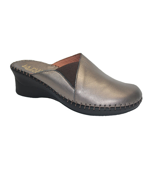 La Plume Women's Salerno Mule Pewter La Plume Women's Salerno Mule Pewter