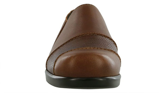 SAS Women's Nora Auburn/Lizard SAS Women's Nora Auburn/Lizard