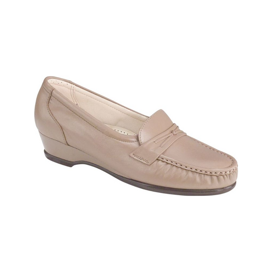SAS Women's Easier Slip-on Moccasin Mocha SAS Women's Easier Slip-on Moccasin Mocha