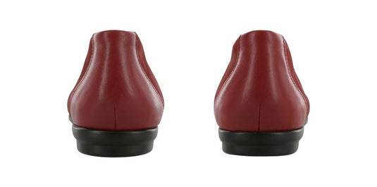 SAS Women's Scenic Ballet Flat Scarlett Red SAS Women's Scenic Ballet Flat Scarlett Red
