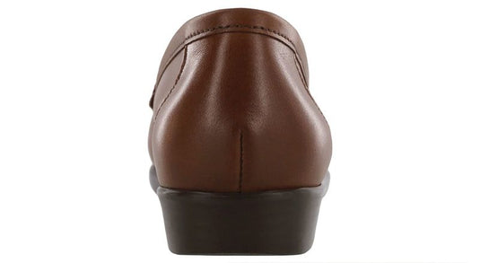 SAS Women's Savvy Flat Moccasin Russet SAS Women's Savvy Flat Moccasin Russet