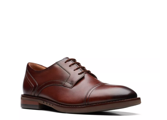 Clarks Men's Un Hugh Cap Mahogany Leather