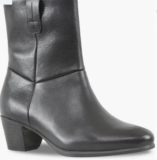 Munro Women's Tyler Boots Black Leather Munro Women's Tyler Boots Black Leather