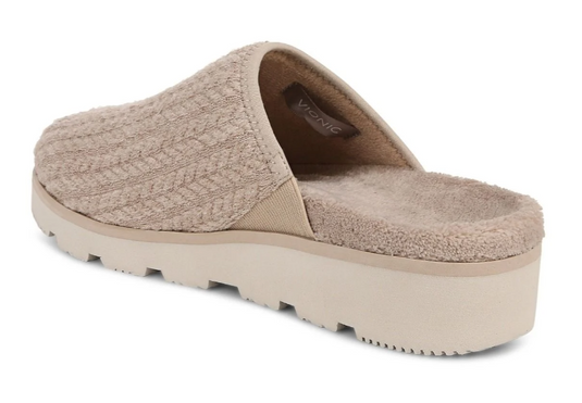 Vionic Women's Sakura Mule Slipper Wheat Vionic Women's Sakura Mule Slipper Wheat