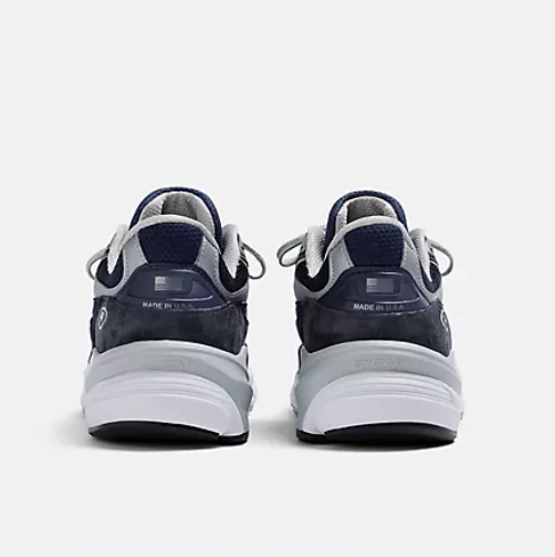 New Balance Men's 990v6 Navy with White New Balance Men's 990v6 Navy with White