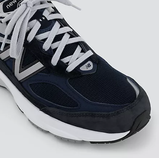 New Balance Men's 990v6 Navy with White