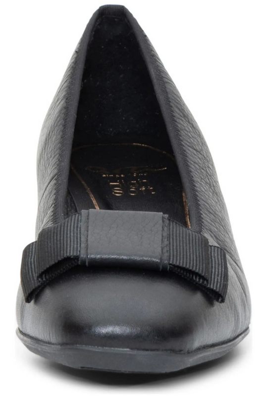 Ara Women's Garnet - Black Leather Ara Women's Garnet - Black Leather