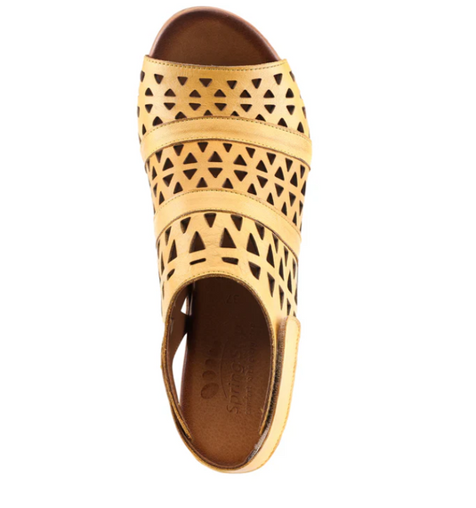Spring Step Women's Dorotha Sandal Yellow Spring Step Women's Dorotha Sandal Yellow