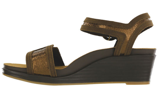 SAS Women's Seight Wedge Sandal Bronze Age
