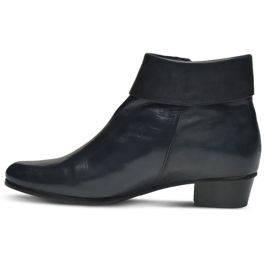 Spring Step Women's Stockholm Bootie Navy Leather Spring Step Women's Stockholm Bootie Navy Leather