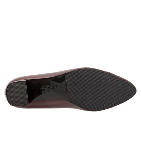 Trotters Women's Kiki Pump Burgundy
