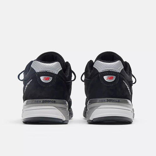 New Balance Men's 990v4 Black/White New Balance Men's 990v4 Black/White