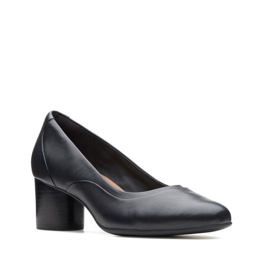 Clarks Women's Un Cosmo Step Black Leather Clarks Women's Un Cosmo Step Black Leather