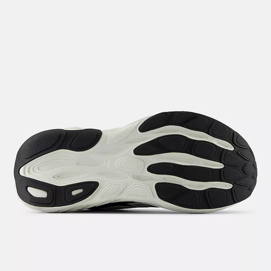 New Balance Women's Fresh Foam 880v15 BLACK/ WHITE New Balance Women's Fresh Foam 880v15 BLACK/ WHITE