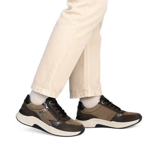 Women's Casuals