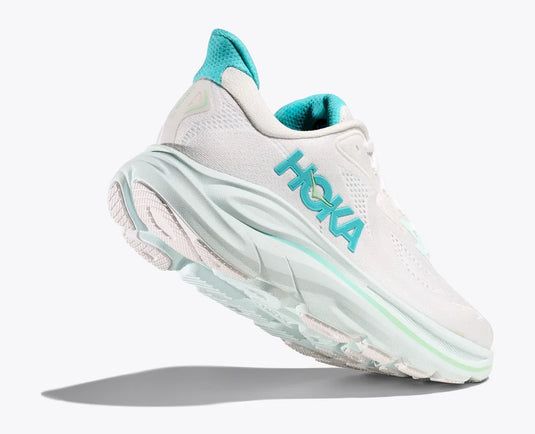 Hoka One One Women's Clifton 10 Sneaker White / Cielo blue