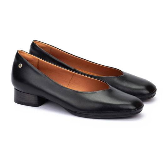 Pikolinos Women's UBEDA Wide fit heeled shoes Black