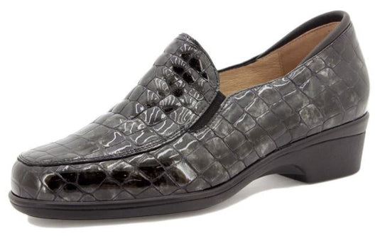 Piesanto Women's Slip On 215610 Grey Patent Crocco