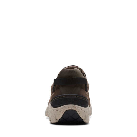 Clarks Women's Wave PlateauAP Taupe Nubuck