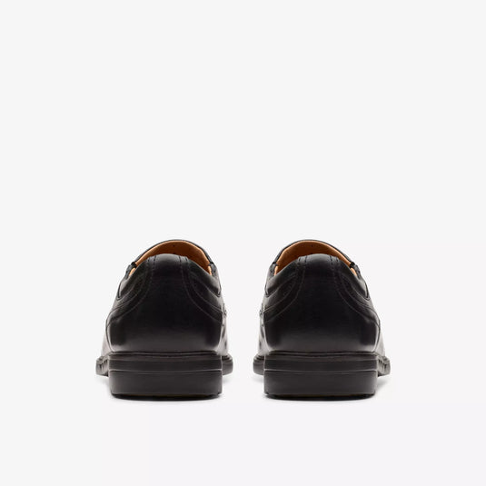 Clarks Men's Un Kendrick Way Slip-on Dress Black
